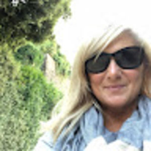 Meet your Posher, Gina